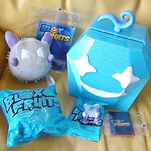 Incomplete Blox Fruits Collector Bundle Set of 5 w/Diamond storage Container